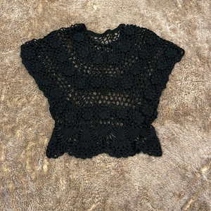 Crochet sweater‎